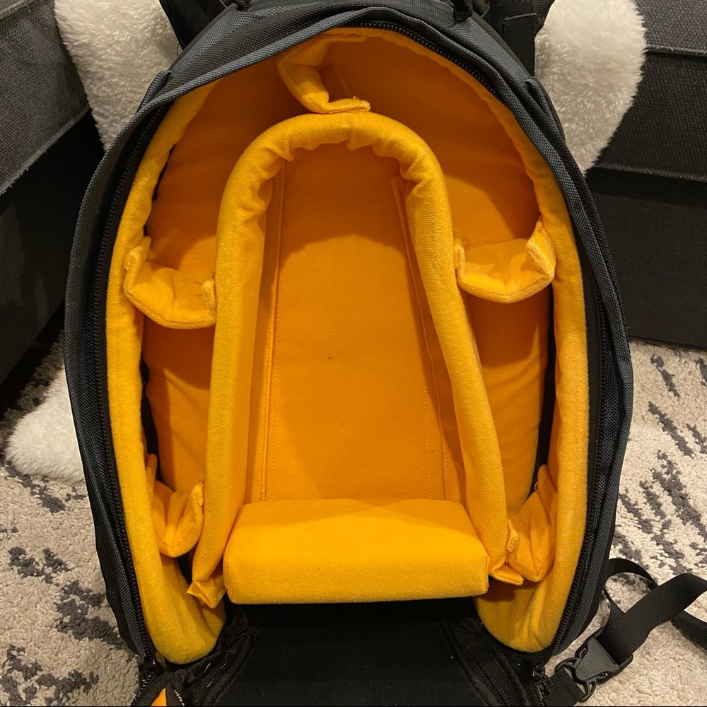 Kata Bag professional camera backpack with weather cover - Picture 5 of 14